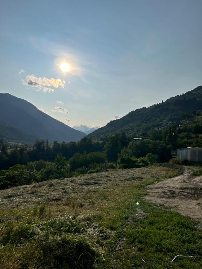 Mountain Cave Hotell Aosta Eksteriør bilde