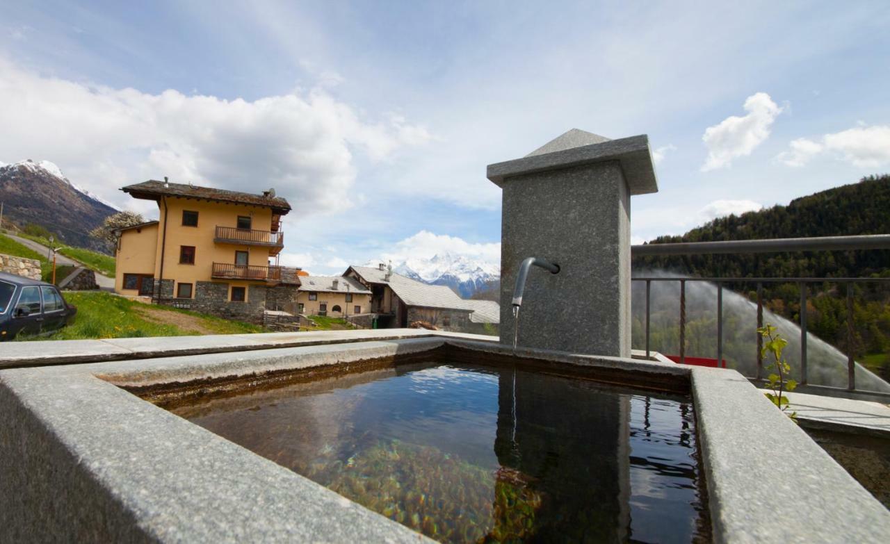 Mountain Cave Hotell Aosta Eksteriør bilde
